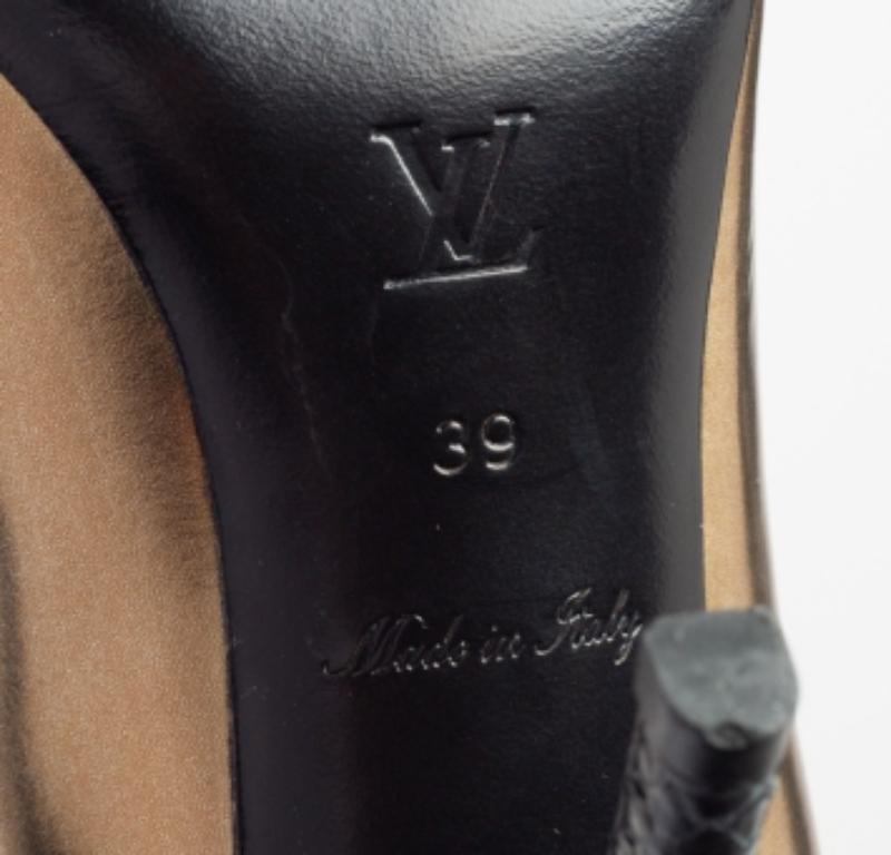 Louis Vuitton - Escarpins à bout ouvert en cuir verni et peau de serpent or/noir - Taille 39 Pour femmes en vente
