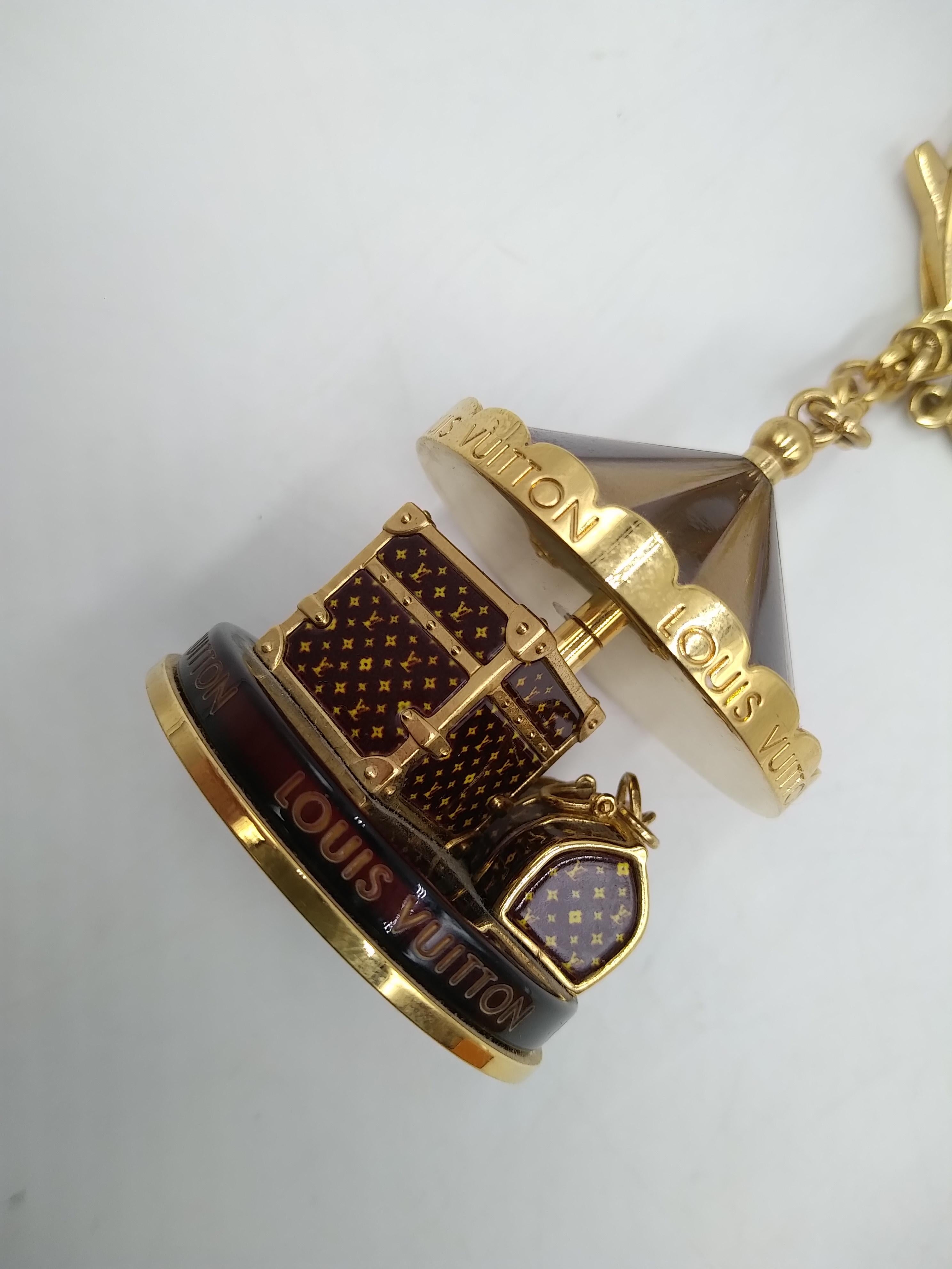 Louis Vuitton Gold/Brown Monogram Carousel Key Chain and Bag Charm For Sale 3