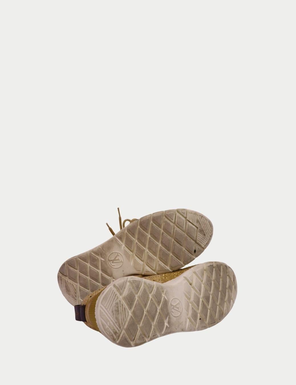 Louis Vuitton Gold Knit Turnschuhe - EU 36.5 (Braun) im Angebot