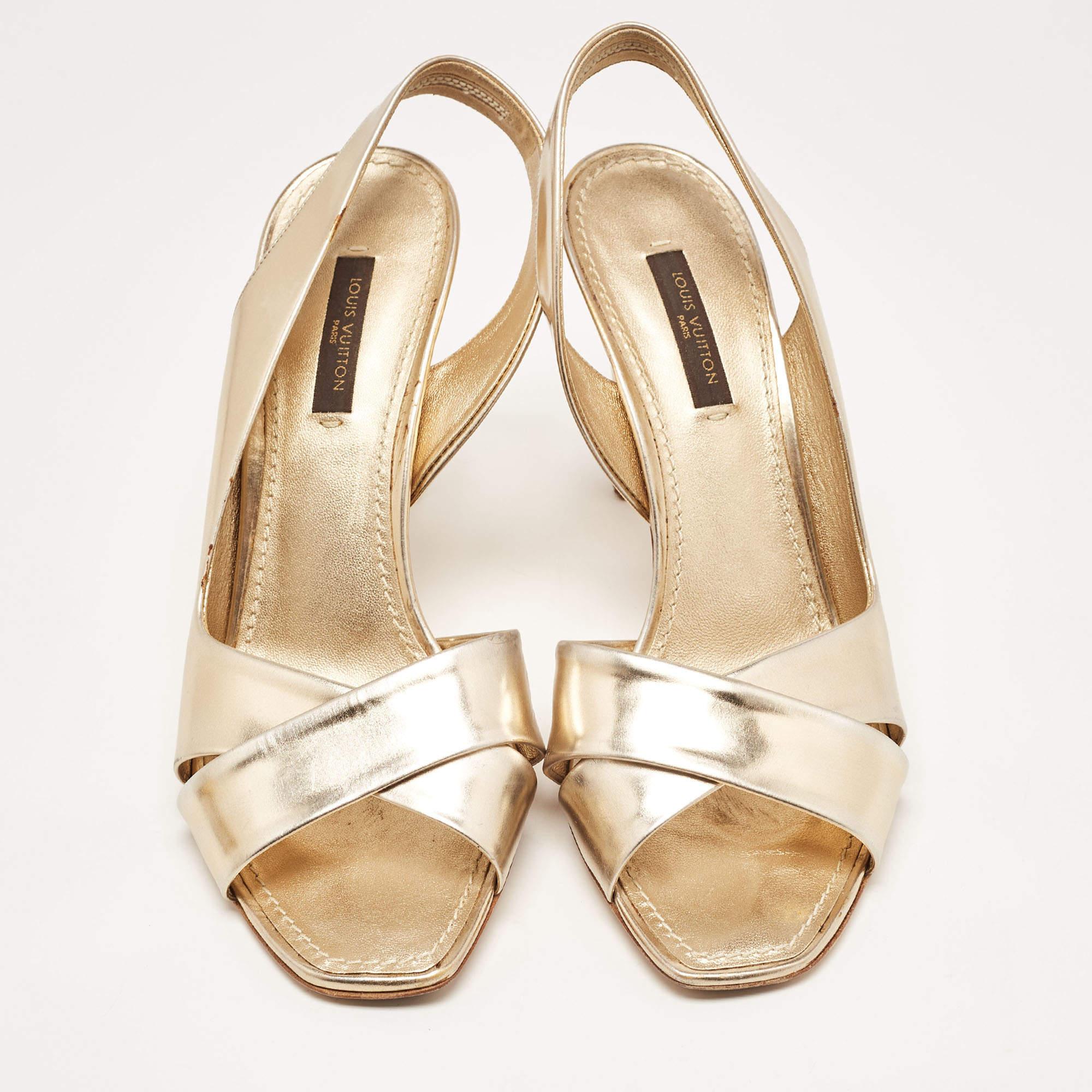 Women's Louis Vuitton Gold Leather Slingback Sandals Size 36.5 For Sale