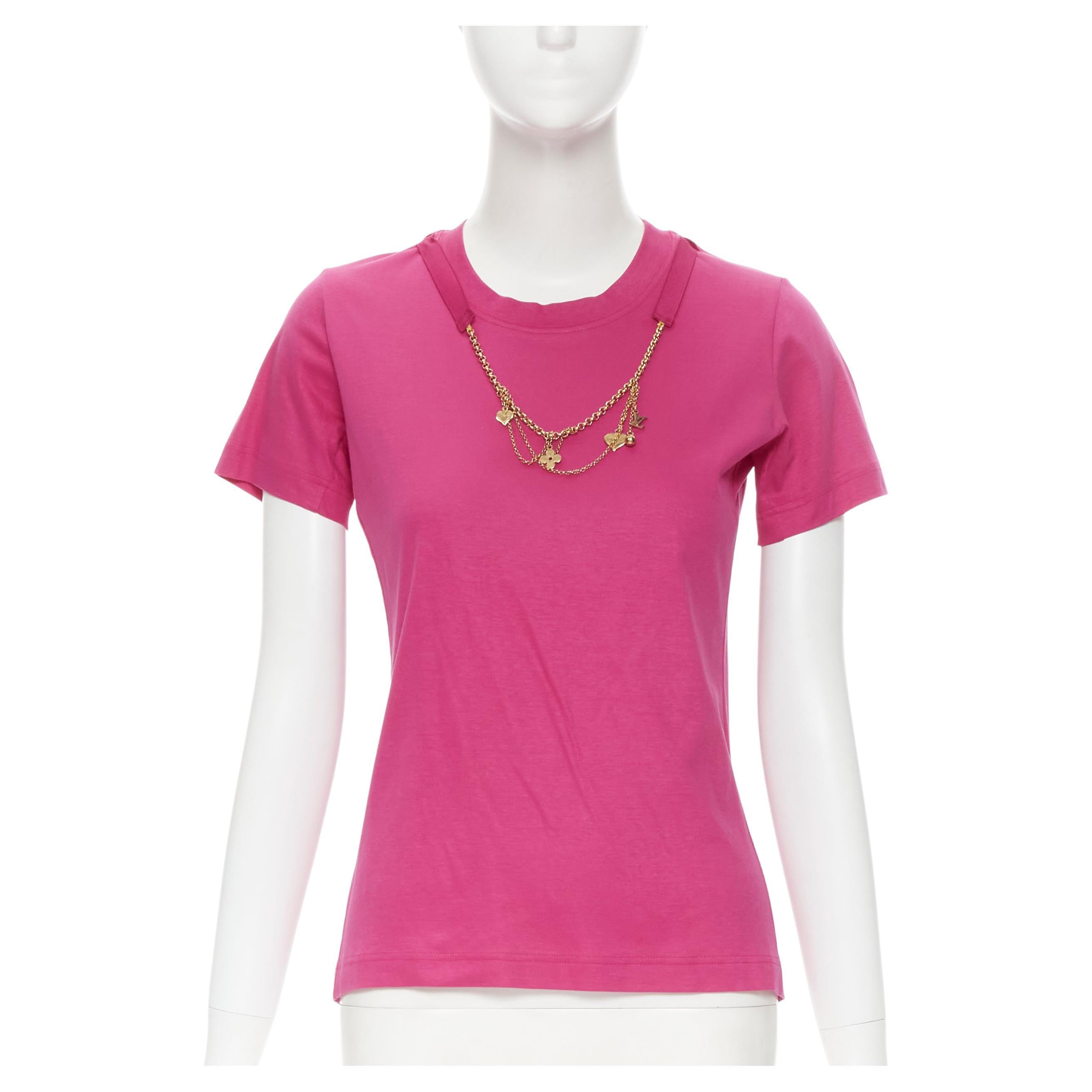 LOUIS VUITTON gold LV charm multi chain ribbon necklace pink cotton tshirt M