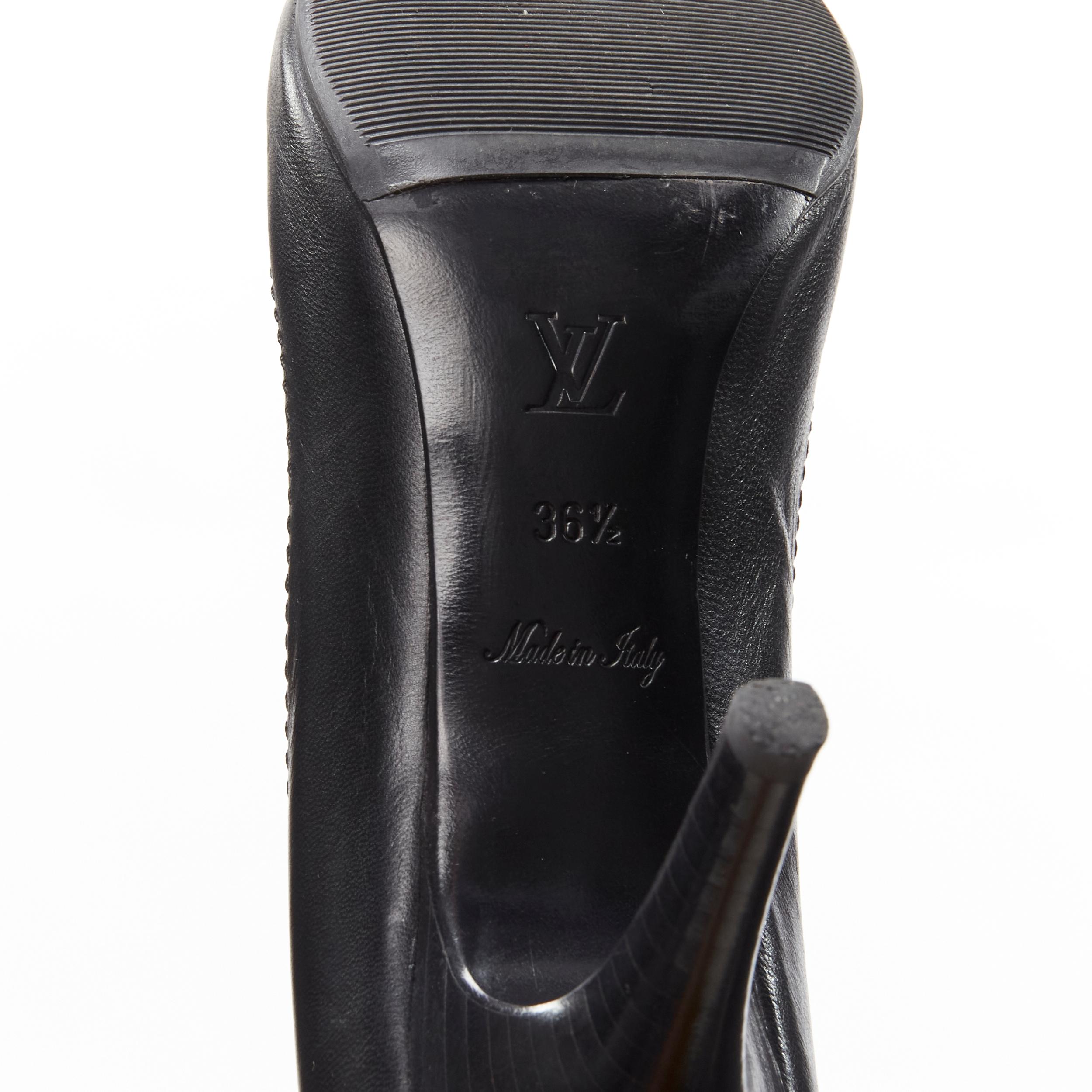 LOUIS VUITTON gold LV dice charm black leather mid heel pump EU36.5 For Sale 4