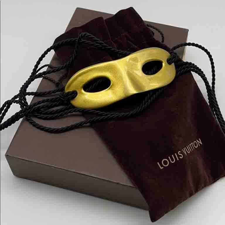 Women's Louis Vuitton Gold Metal Mask Hat Head Band  For Sale