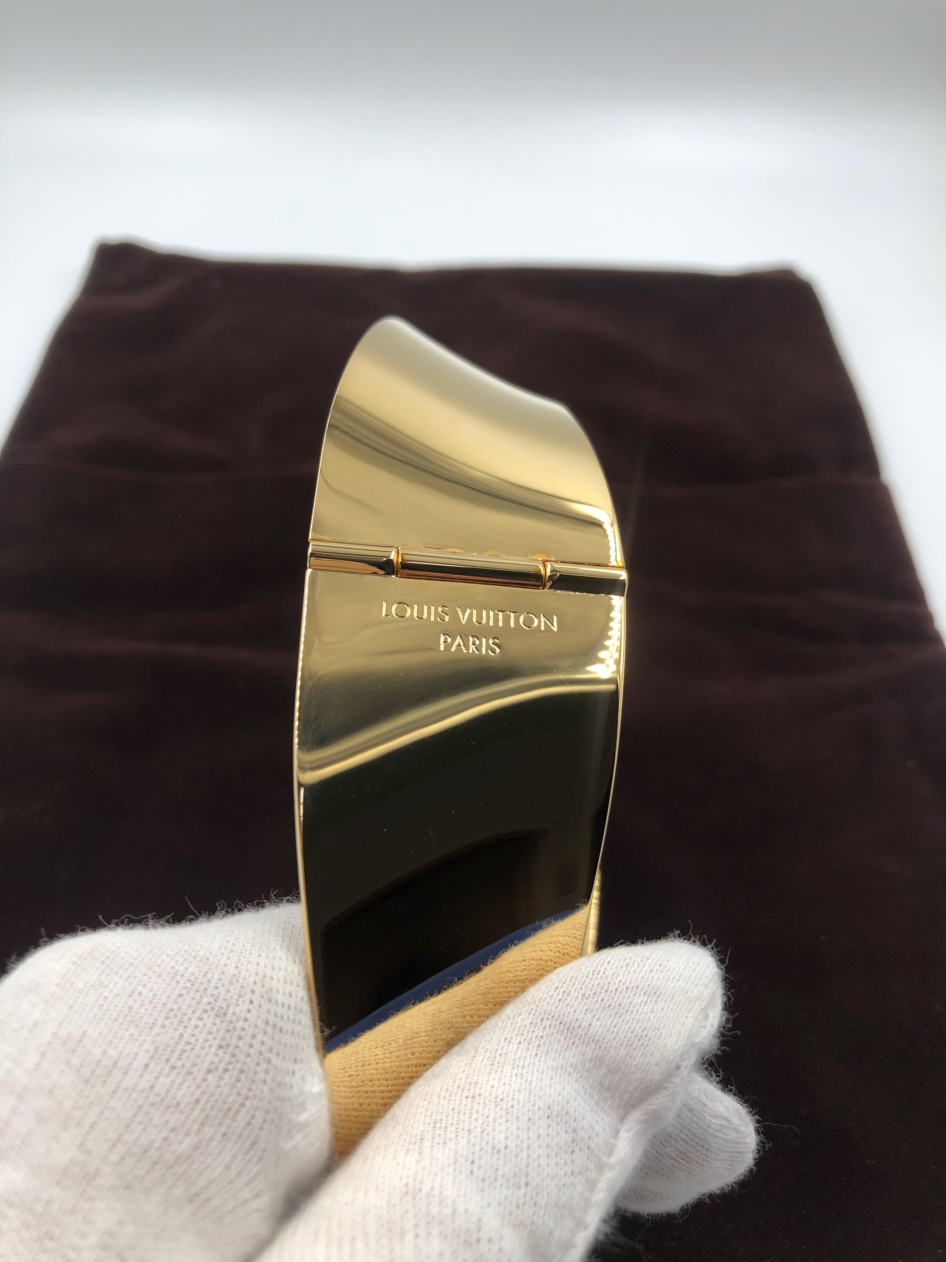 Louis Vuitton Marc Jacobs Laufsteg Kollektion Gold Metallkragen für Damen oder Herren im Angebot