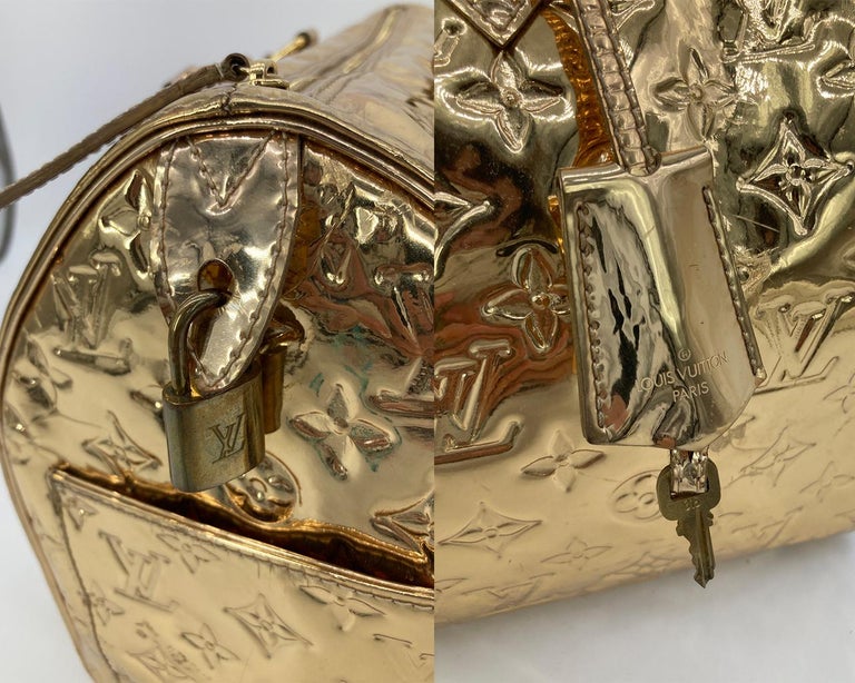 Louis Vuitton Speedy 30 Silver Monogram Miroir Handbag Purse at 1stDibs