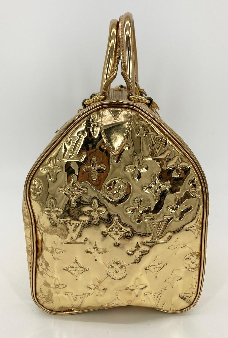 Louis Vuitton Compact Mirror - Gold Travel, Accessories - LOU297108