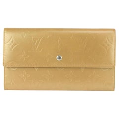 Louis Vuitton Gold Monogram Vernis Mat Sarah Porte Tresor Trifold 917lv14