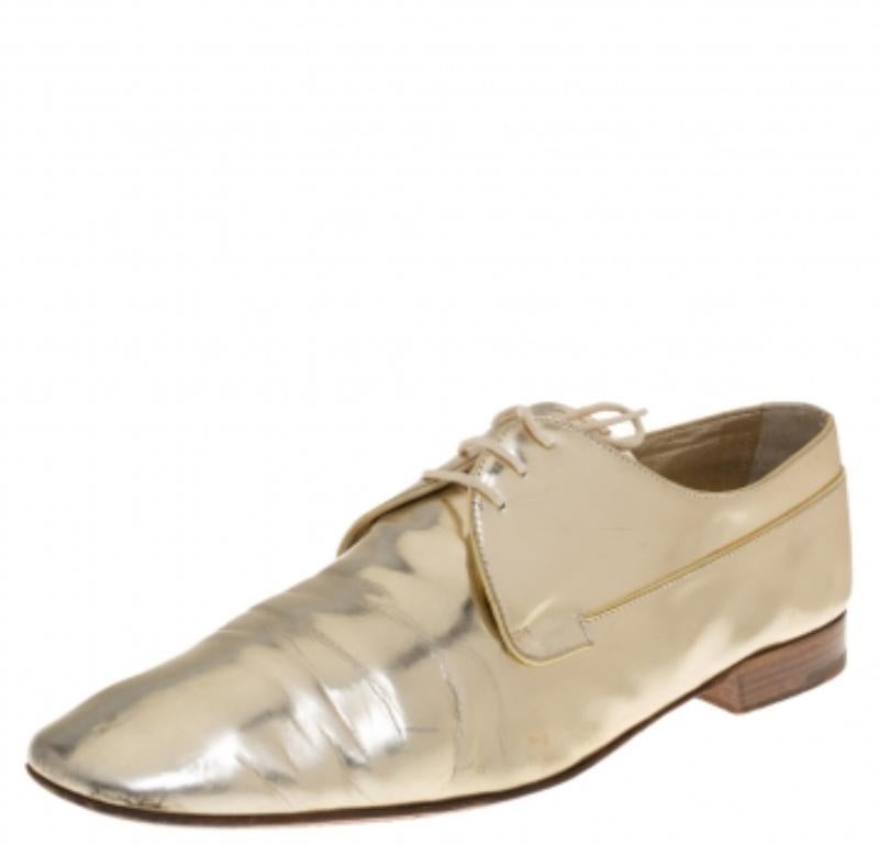 Louis Vuitton Gold Patent Leather Lace Up Derby Size 44 For Sale 2