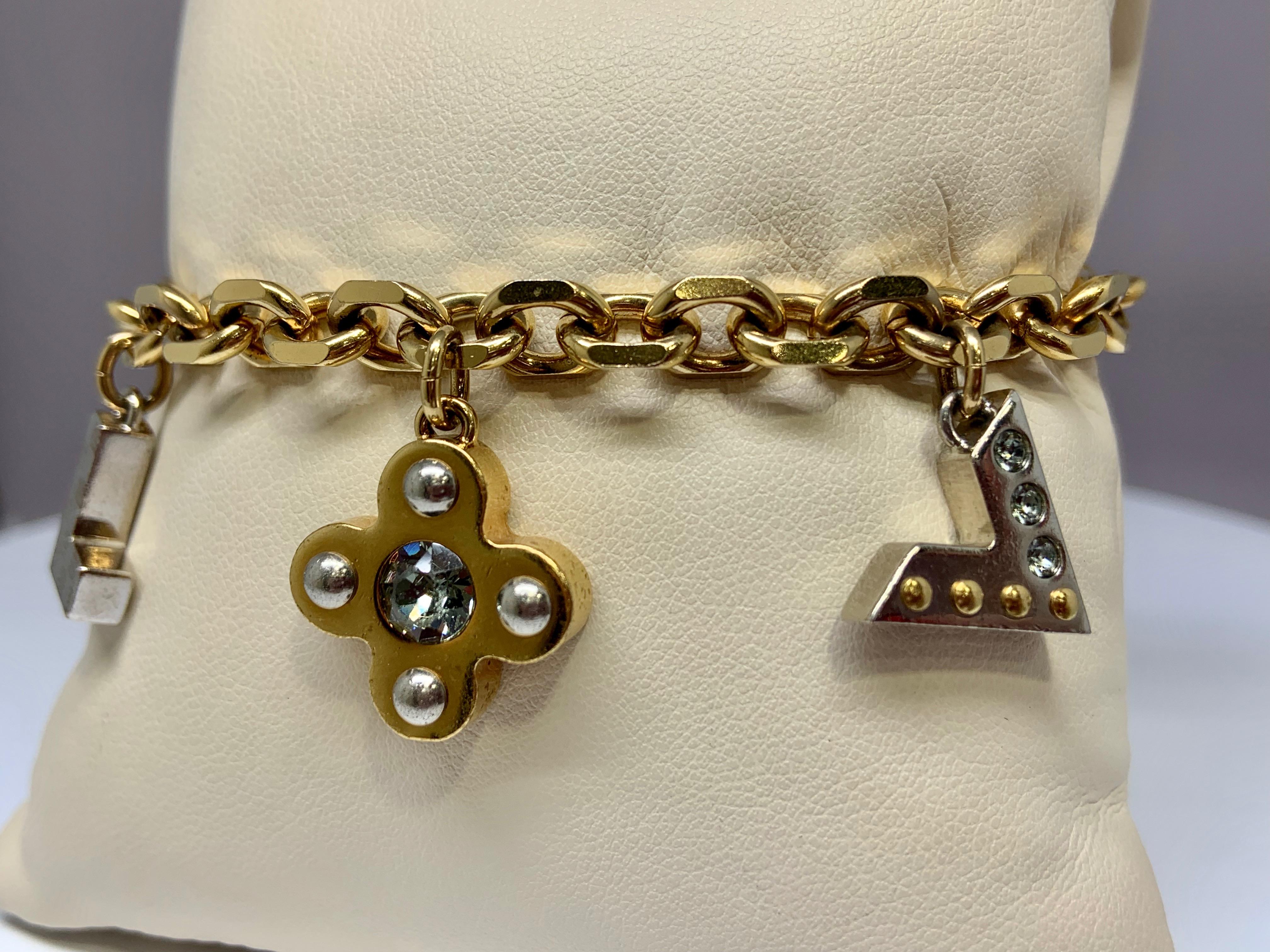 Round Cut Louis Vuitton Gold-Plated Chain Link Charm Bracelet For Sale