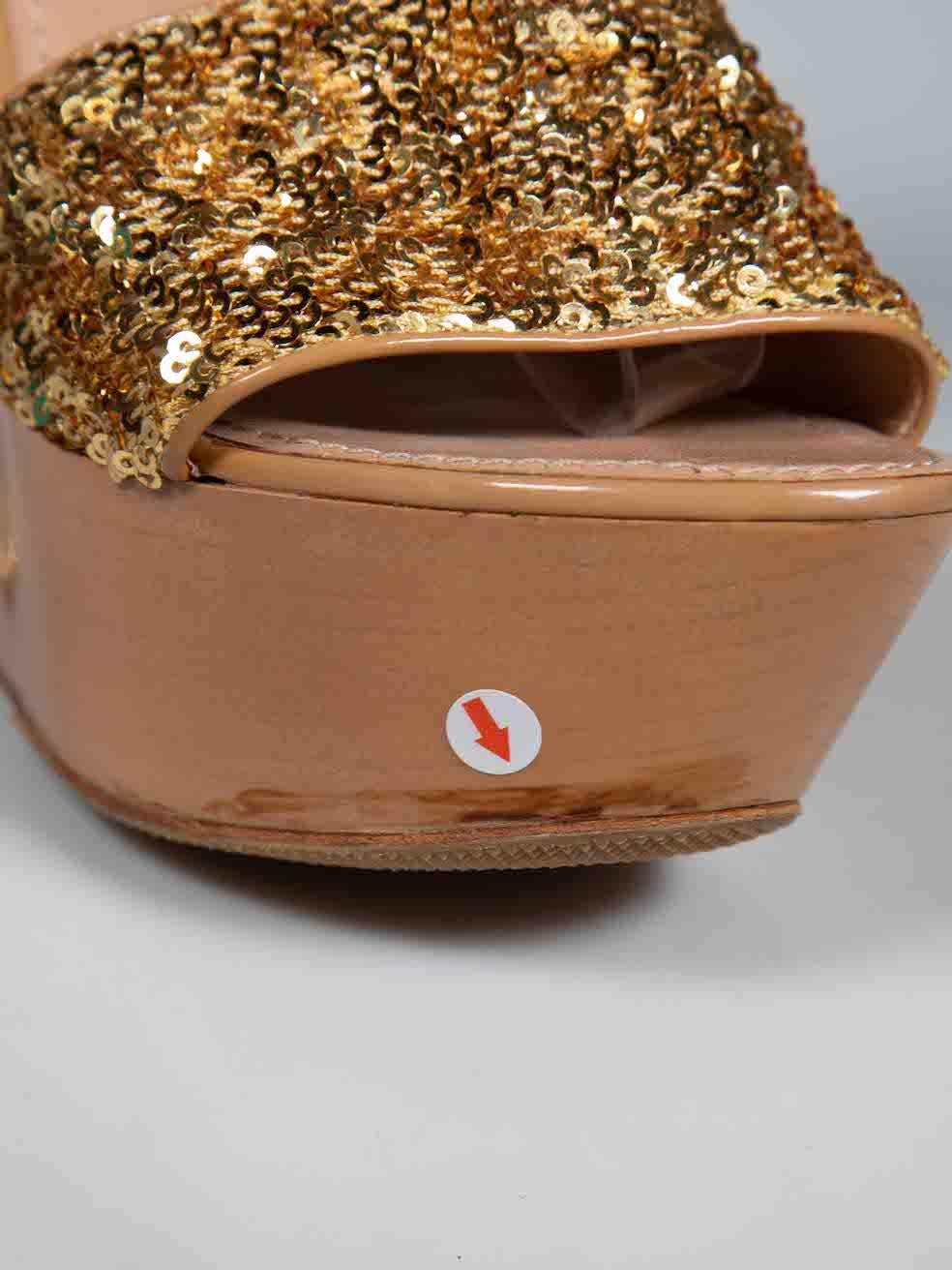 Louis Vuitton Gold Sequin Wooden Platform Sandals Size IT 37 For Sale 4