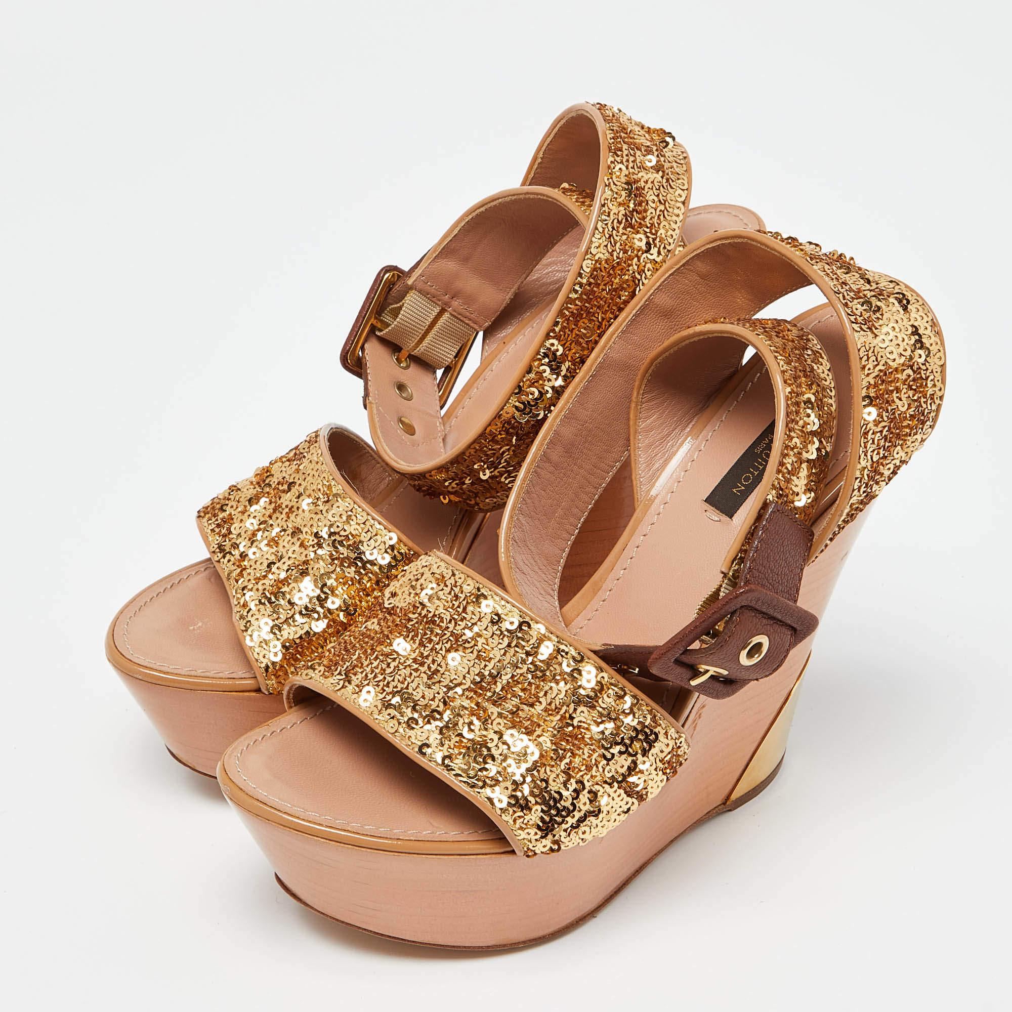 Louis Vuitton Gold Sequins Platform Wedge Ankle Wrap Sandals Size 38 In Good Condition In Dubai, Al Qouz 2
