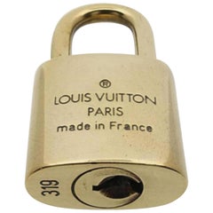 Louis Vuitton Gold Single Key Lock Pad Lock and Key 867690