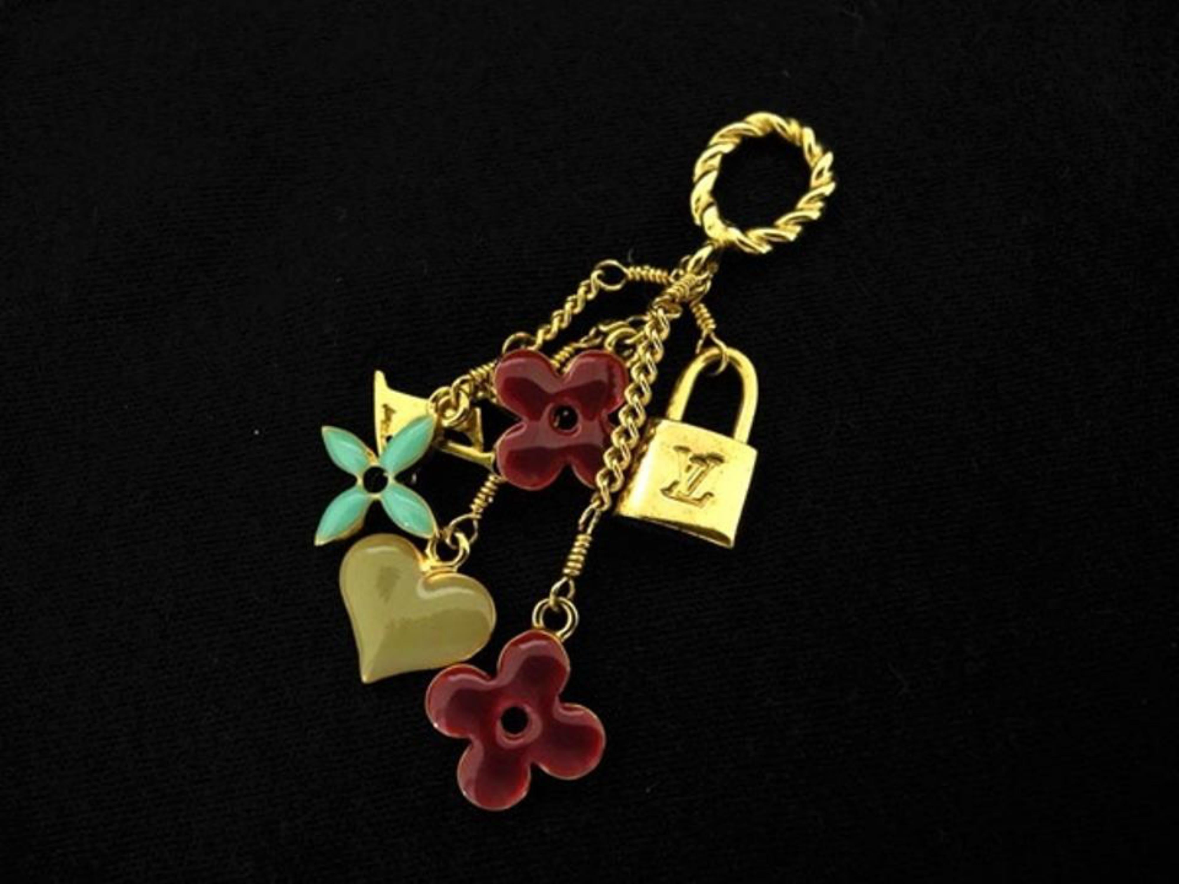 Women's or Men's Louis Vuitton Gold Sweet Monogram Heart Lock Keychain 211135 Charm For Sale