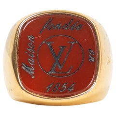 LOUIS VUITTON gold-tone & brown SIGNET Ring 7.75