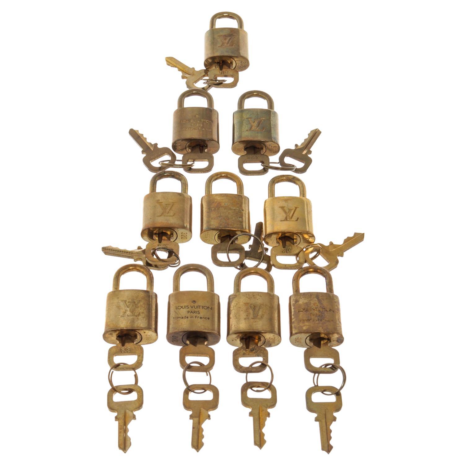 Louis Vuitton Gold-tone Lock & Key Set 10