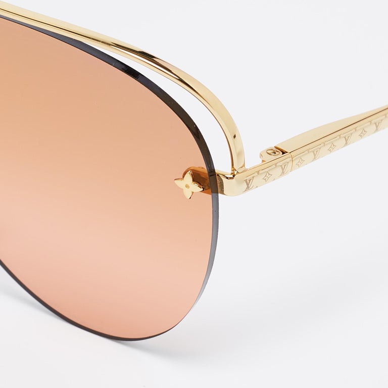 Louis Vuitton 'Grease' Aviator Sunglasses