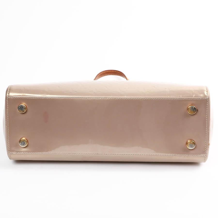 Beige LOUIS VUITTON Golden Leather Bréa Bag