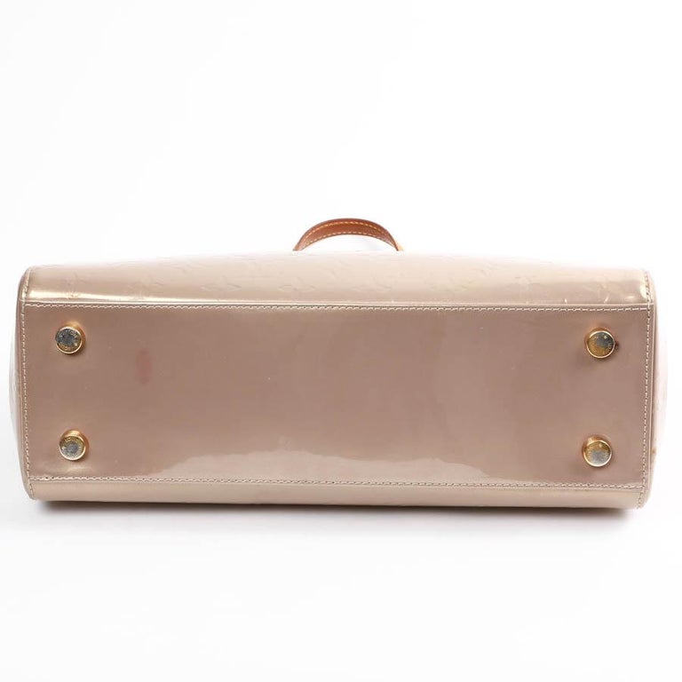 LOUIS VUITTON Golden Leather Bréa Bag For Sale 1
