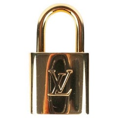 Louis Vuitton Golden Locker Lock, S1165