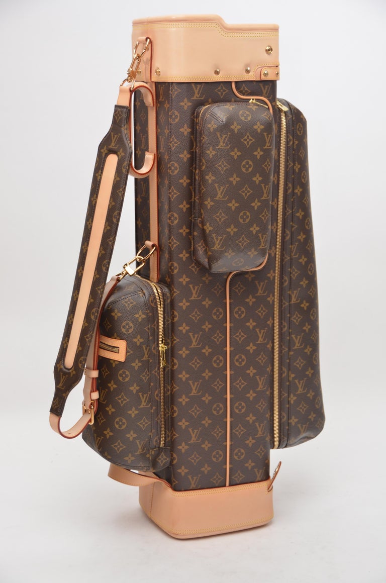 LOUIS VUITTON Golf Bag Monogram Limited Edition Mint Suggested