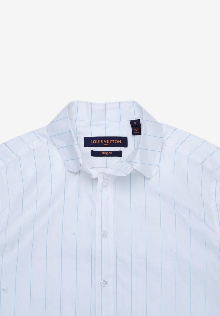 Louis Vuitton Snap Button T-Shirt Metal Grey. Size M0