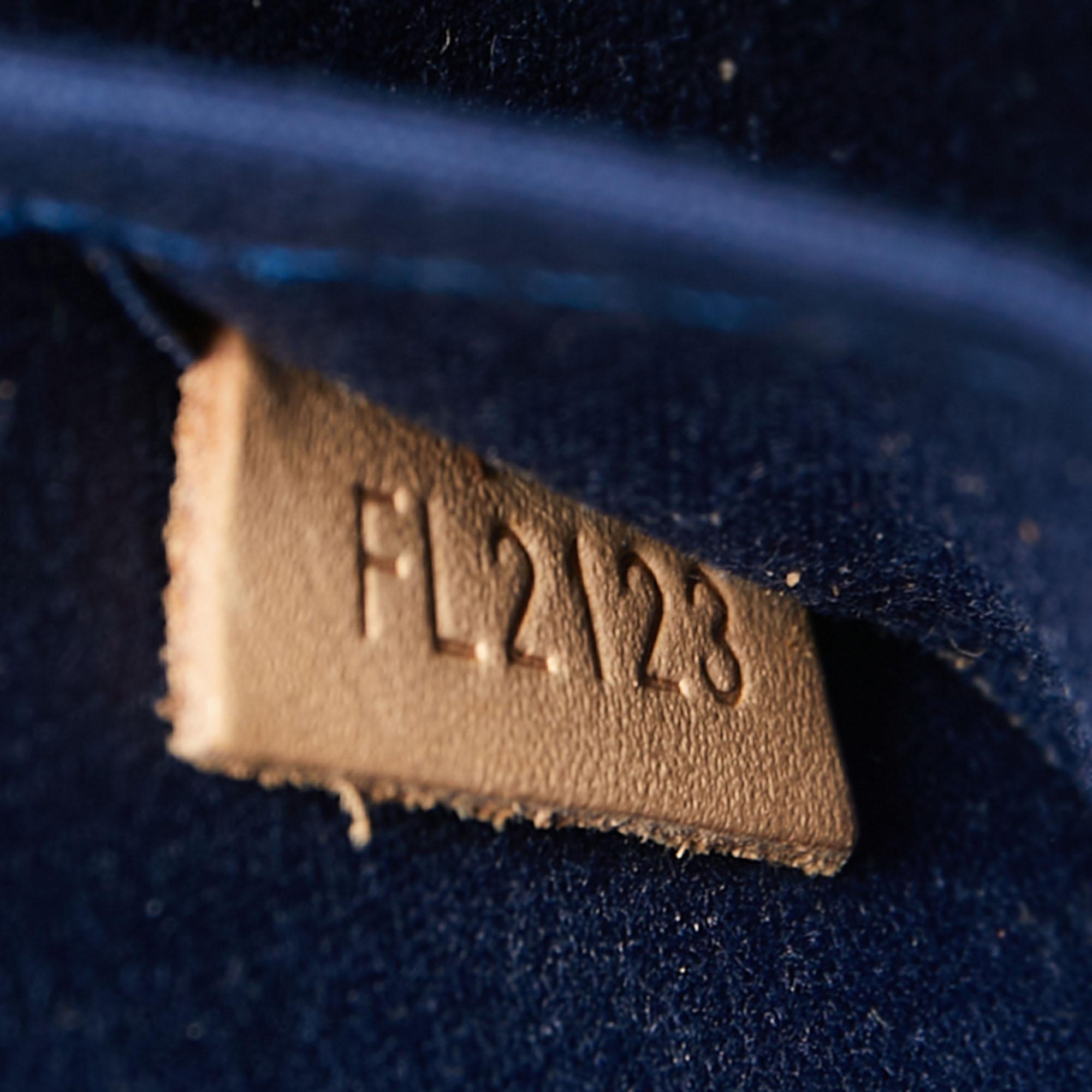 Louis Vuitton Grand Blue Monogram Vernis Alma PM Bag 2