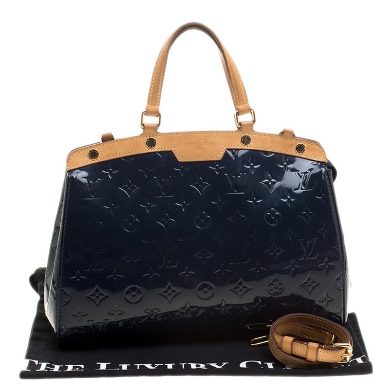 Louis Vuitton Grand Blue Monogram Vernis Brea MM Tote For Sale at 1stdibs