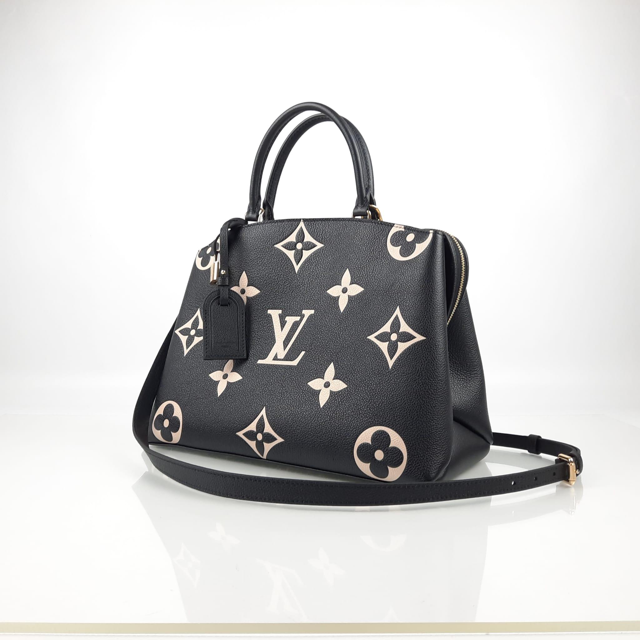 Louis Vuitton Grand Palais bag Two-Tone Monogram Empreinte Leather In New Condition For Sale In Nicosia, CY