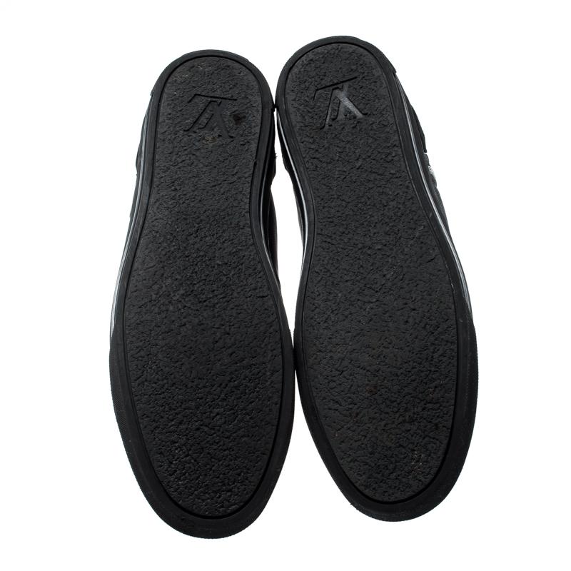zip up sneakers