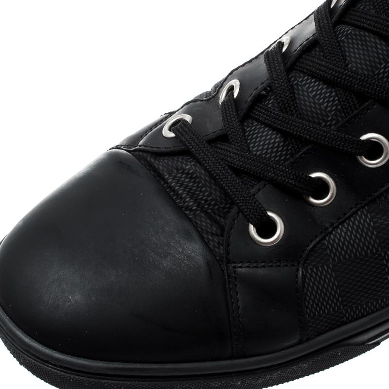 Louis Vuitton Graphite Fabric And Suede Trim Zip Up High Top Sneakers Size 45 In Good Condition In Dubai, Al Qouz 2