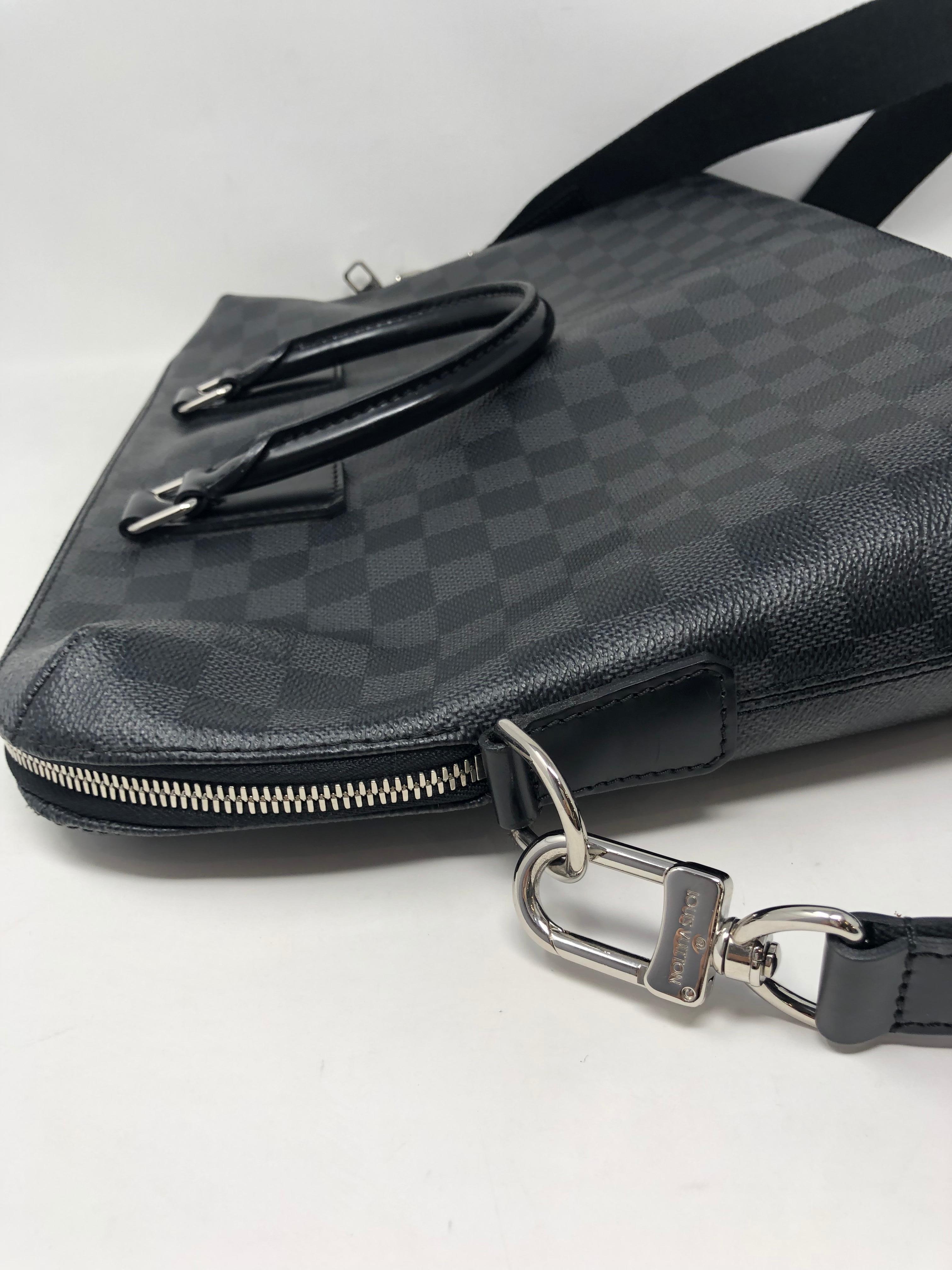 Louis Vuitton Graphite Messenger Bag In Excellent Condition In Athens, GA