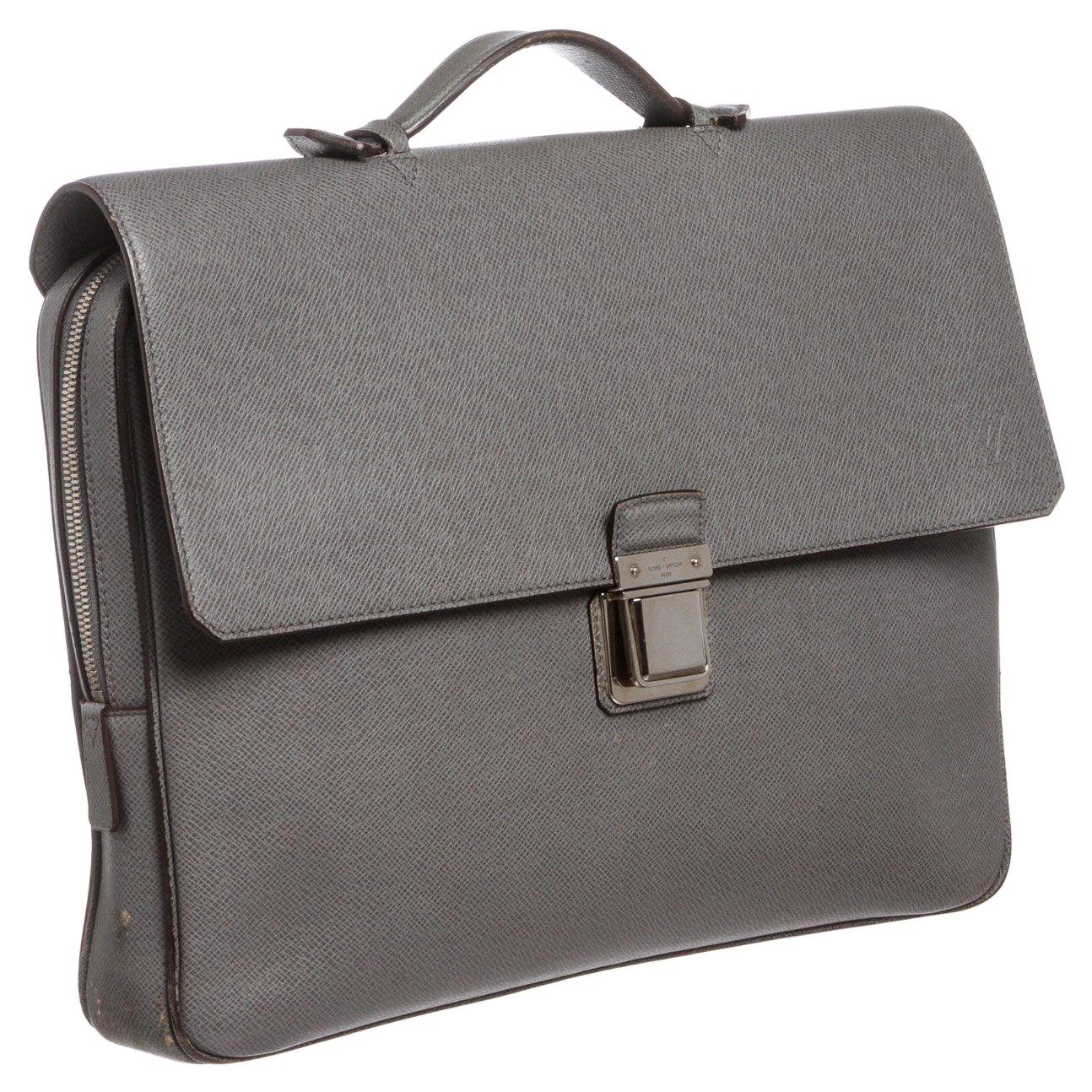 Louis Vuitton Gray Taiga Leather Vassili GM Briefcase Bag For Sale