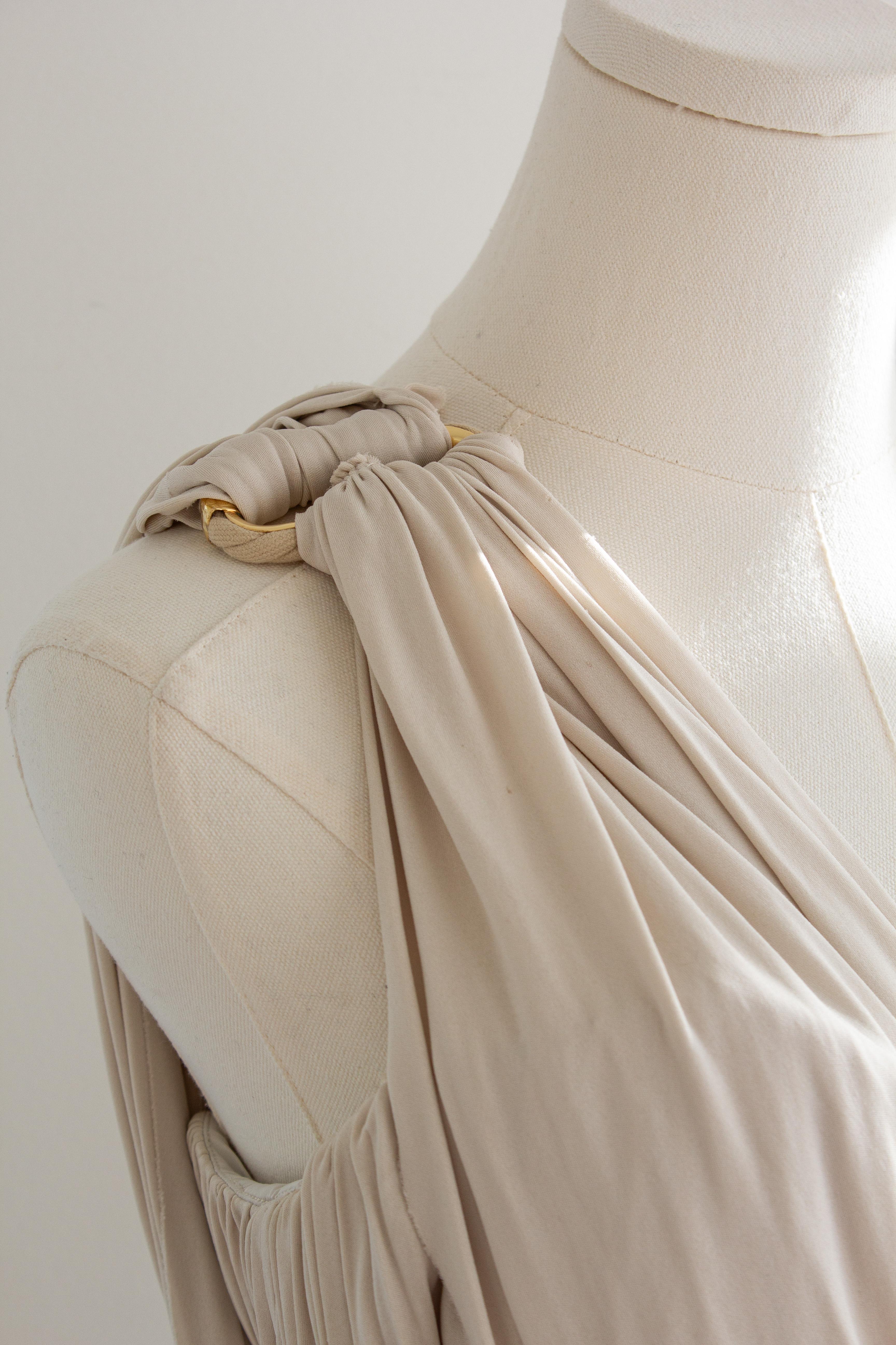 Louis Vuitton Grecian Haferflocken Beige plissiertes Abendkleid im Angebot 1