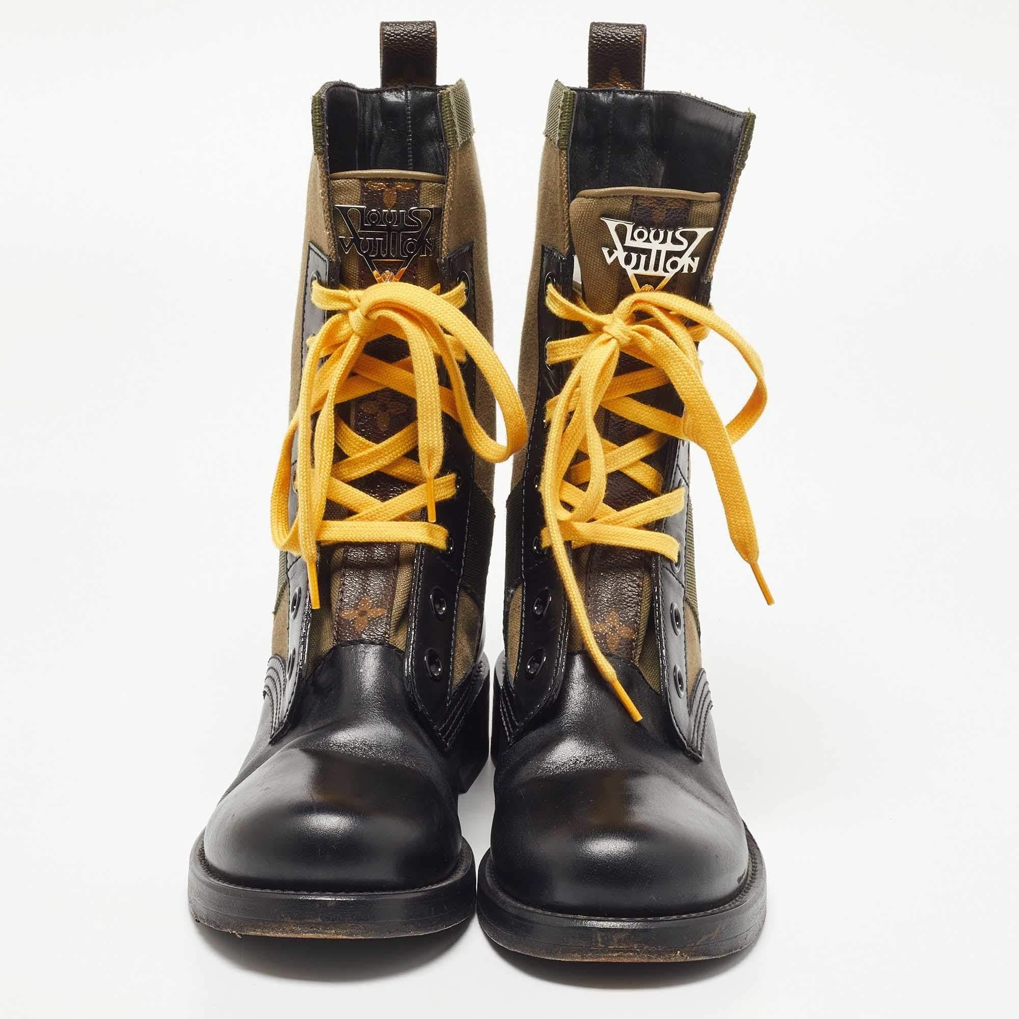 Boots are an essential part of your wardrobe, and these boots, crafted from top-quality materials, are a fine choice. Offering the best of comfort and style, this sturdy-soled pair would be great with skinny jeans for a casual day out!

Includes: