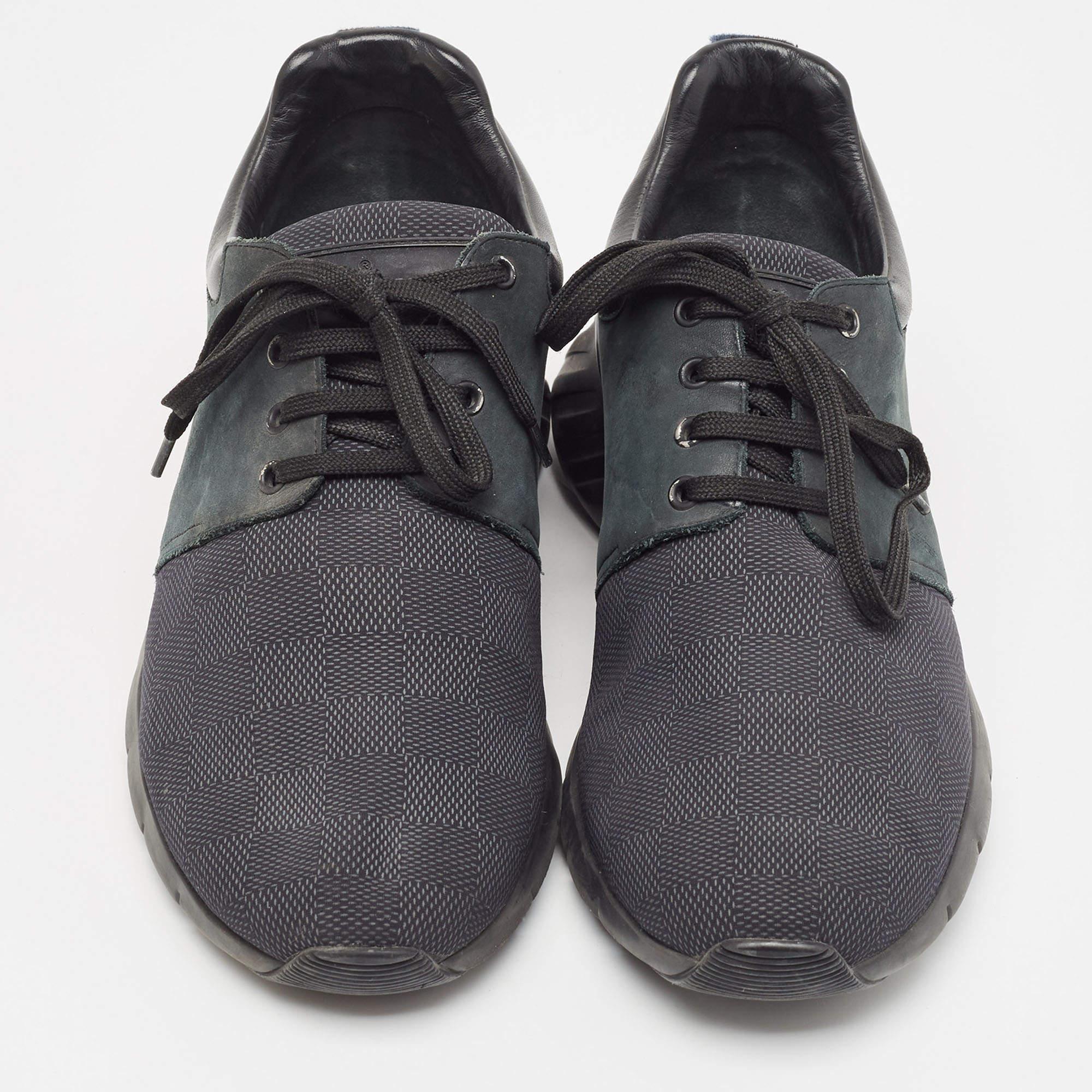 Louis Vuitton Green/Black Nylon and Leather Fastlane Sneakers Size 41.5 For Sale 1