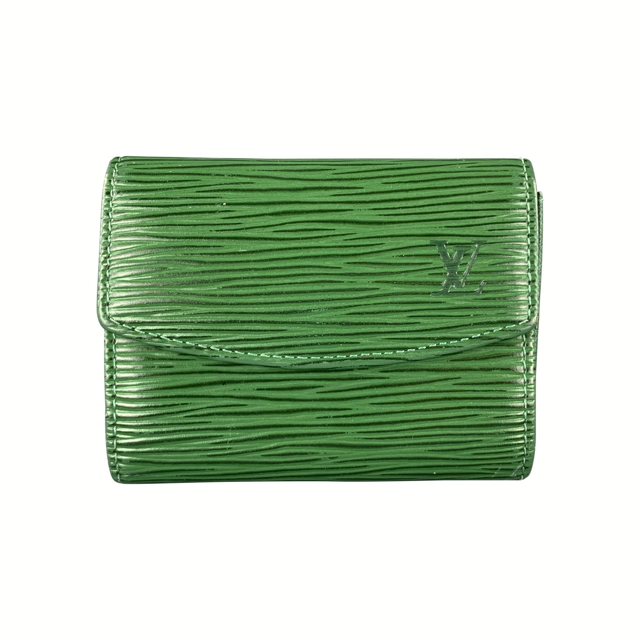 lv green wallet