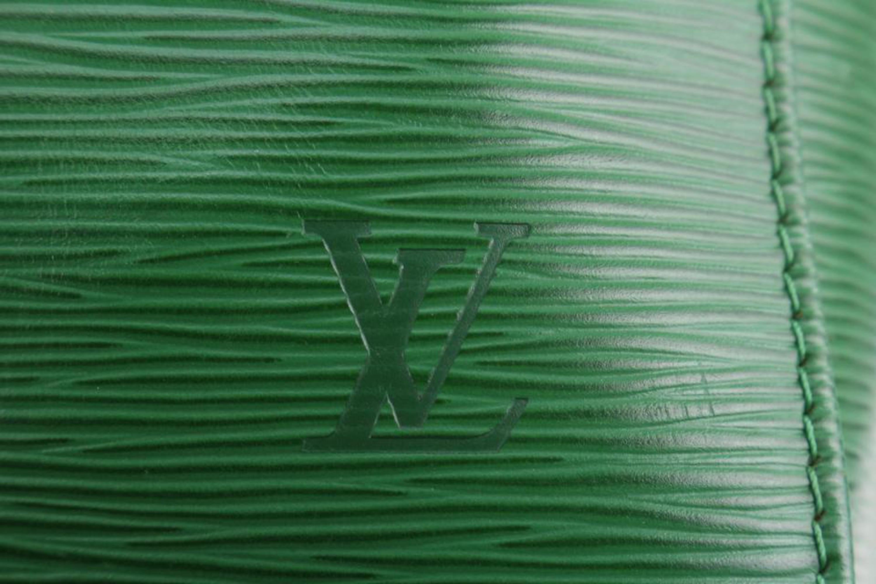 Women's or Men's Louis Vuitton Green Epi Leather Keepall 55 Boston Bag 123lv27