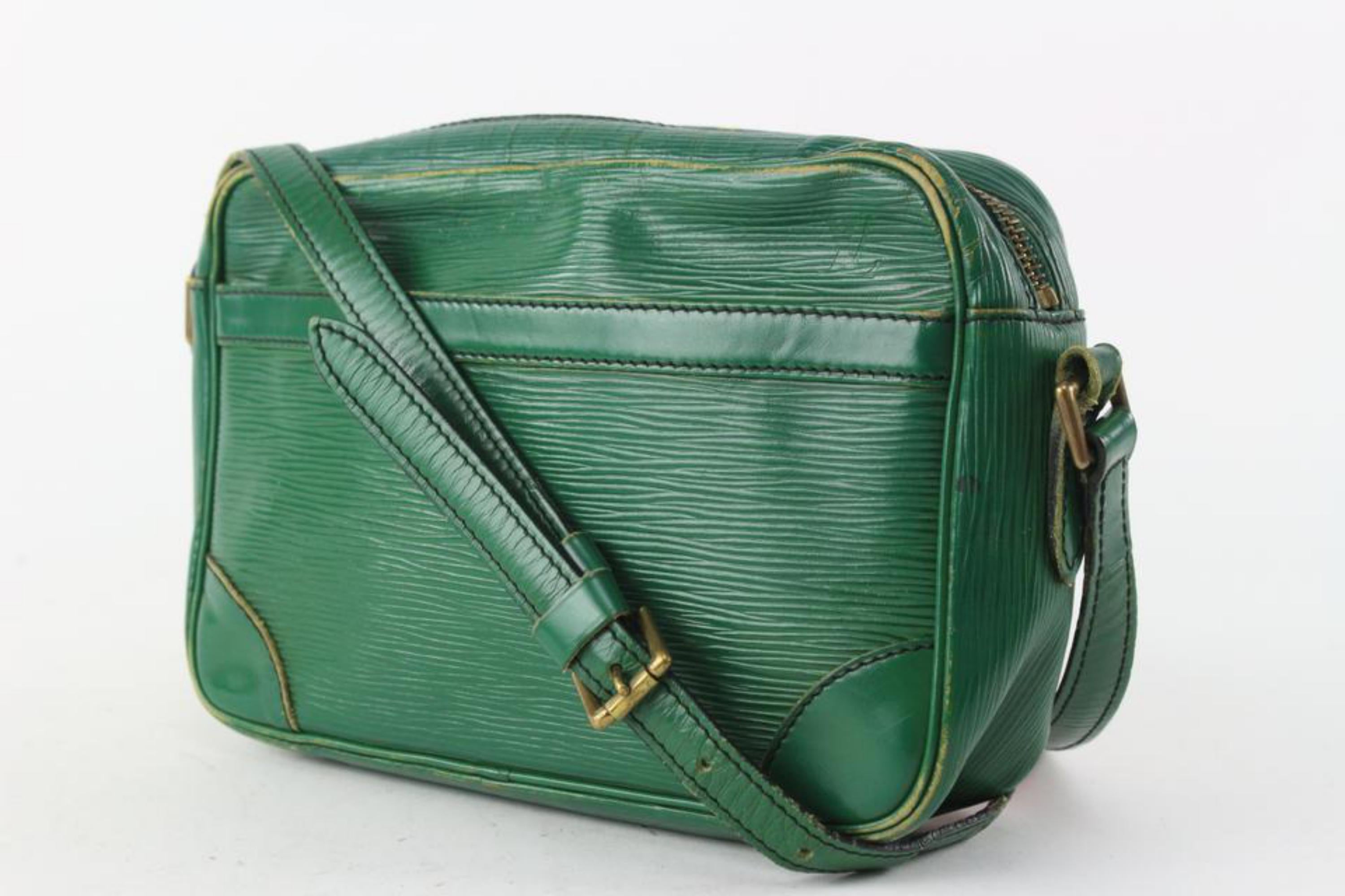 Louis Vuitton Green Epi Leather Trocadero Crossbody Bag 2LV1015 7