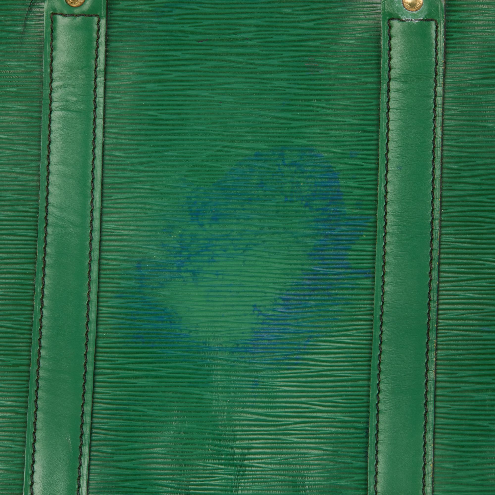 LOUIS VUITTON Green Epi Leather Vintage Keepall 55 8