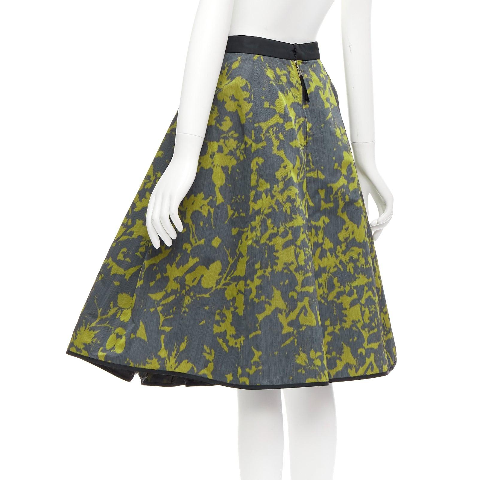 LOUIS VUITTON green floral jacquard velvet trim LV zip flared skirt For Sale 1