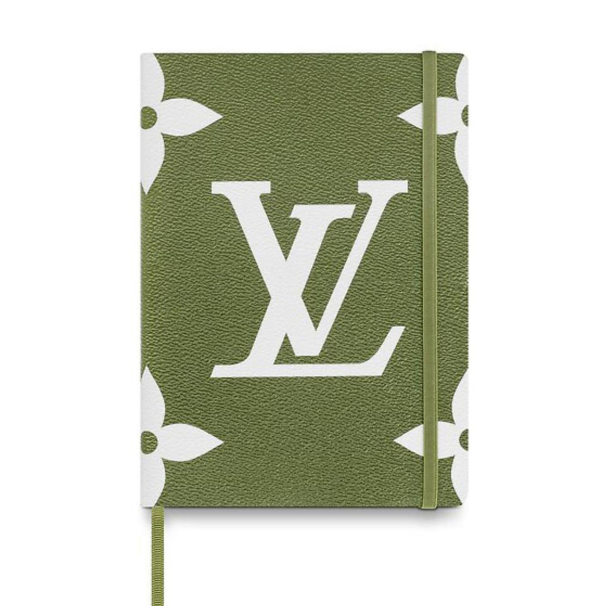 Women's Louis Vuitton Green Khaki Beige Monogram Giant Gustave Notebook Mm 870615 For Sale