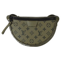Louis Vuitton Green Khaki Monogram Canvas Moon Crossbody Bag