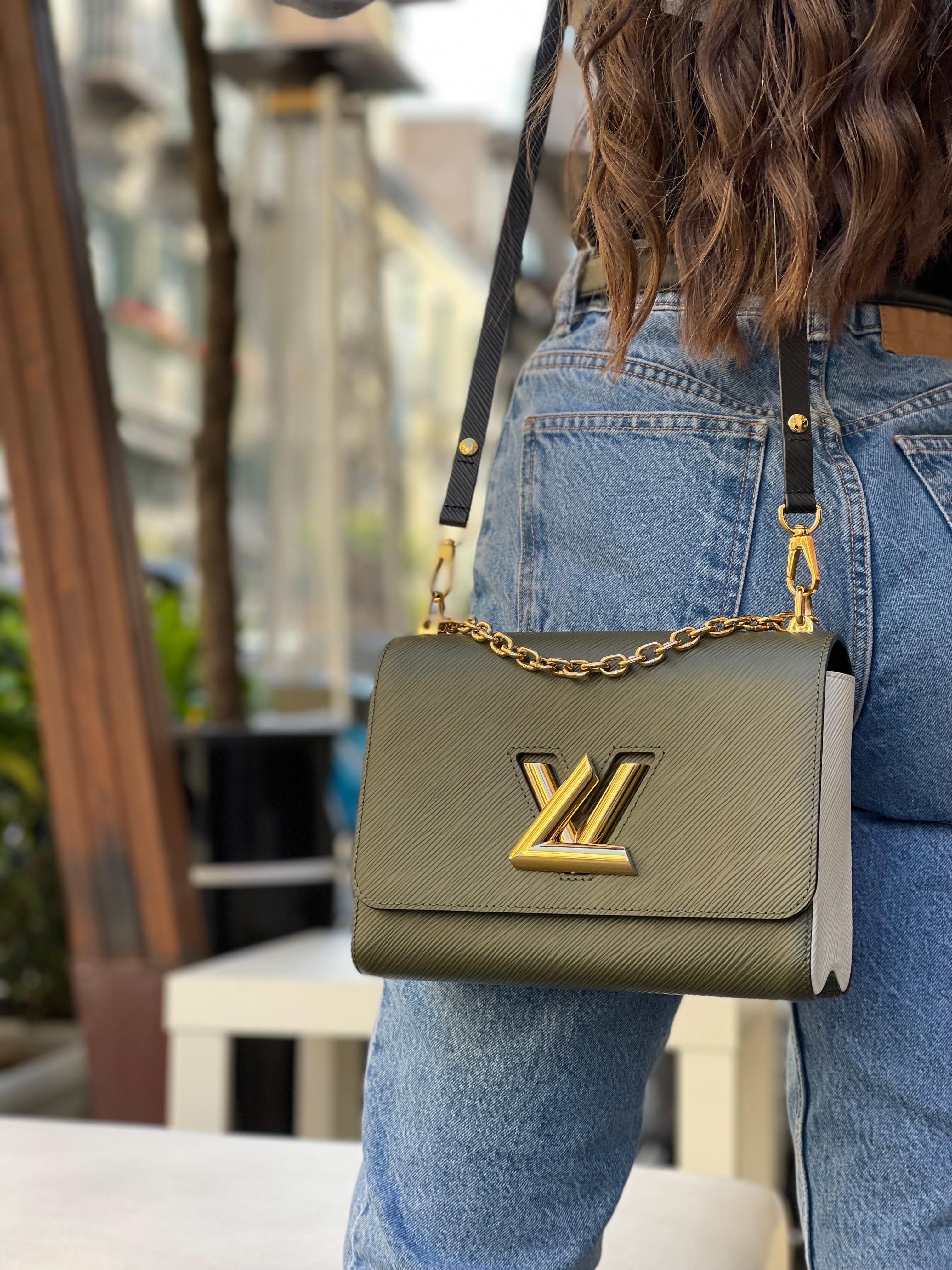 Grüne Leder-Twist-Tasche von Louis Vuitton 3