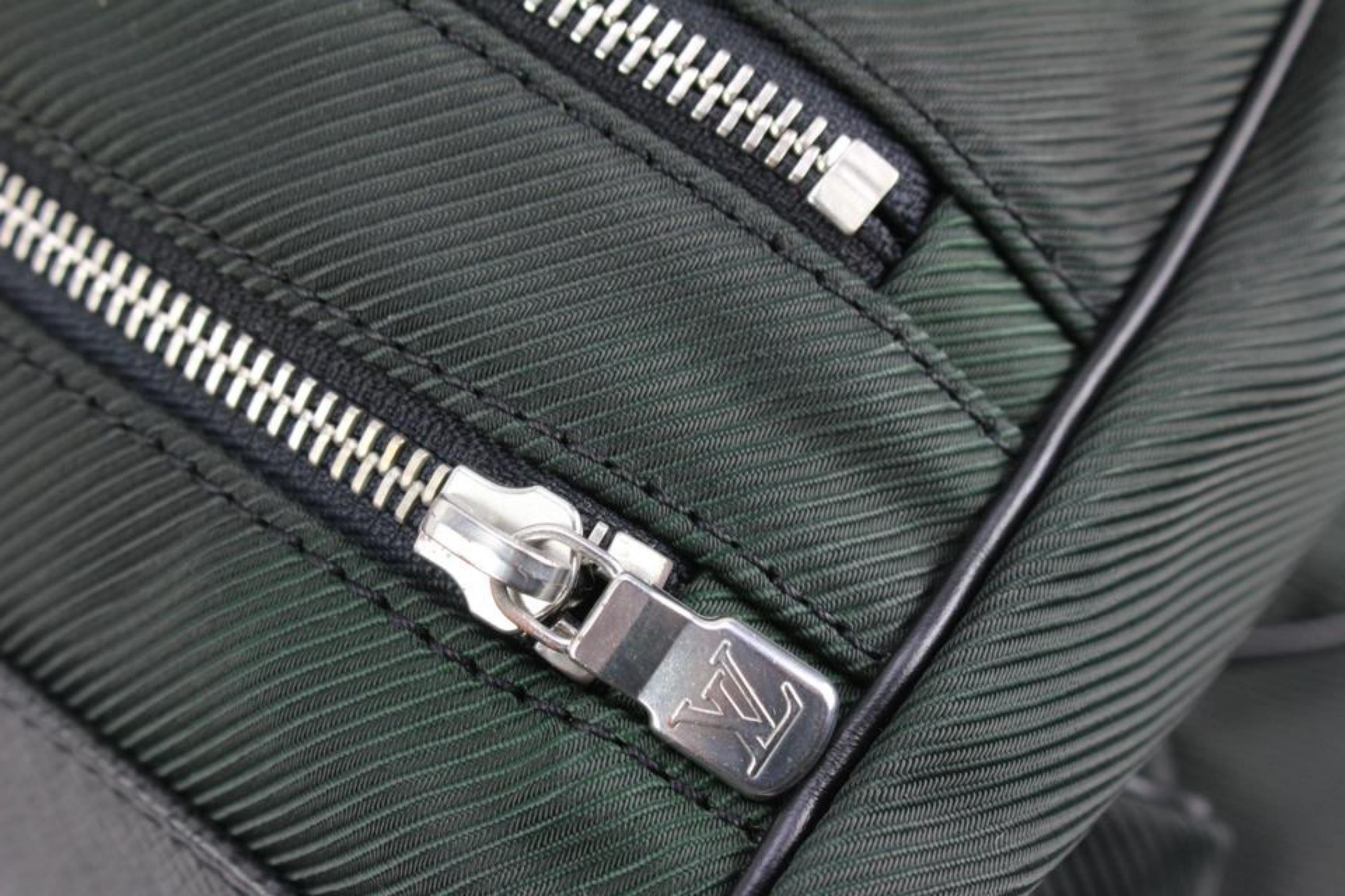 Louis Vuitton Green Nylon x Taiga Leather Santore Ardoise Garment Travel Bag  6