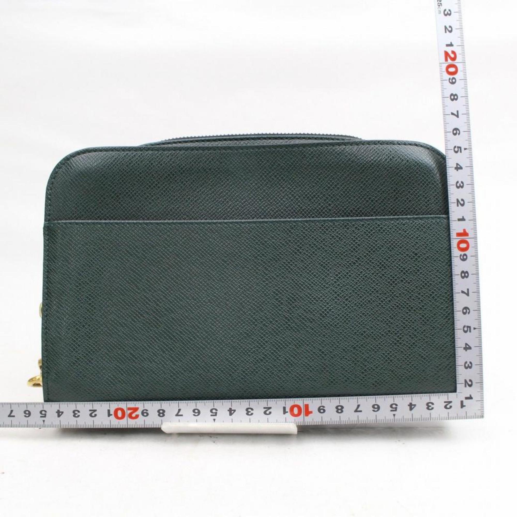 Louis Vuitton Green Orsay Epicea Taiga Leather Wristlet 868595 Cosmetic Bag For Sale 1