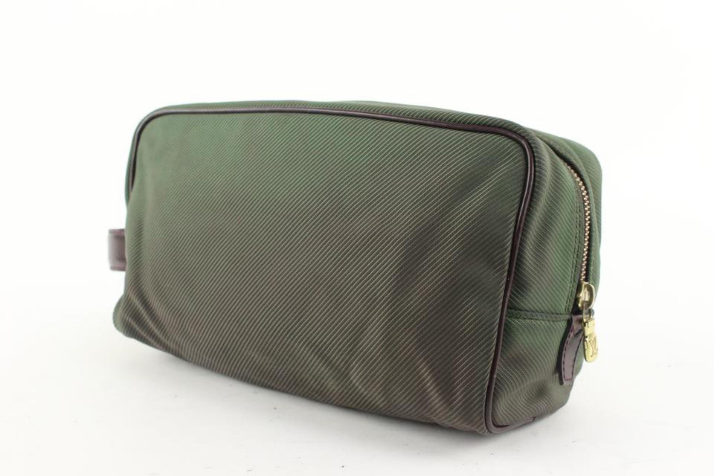 Louis Vuitton Green Palana Trousse Cosmetic Pouch Make Up Toiletry Case 1224lv29
Date Code/Serial Number: CA0091
Made In: Spain
Measurements: Length:  9.5