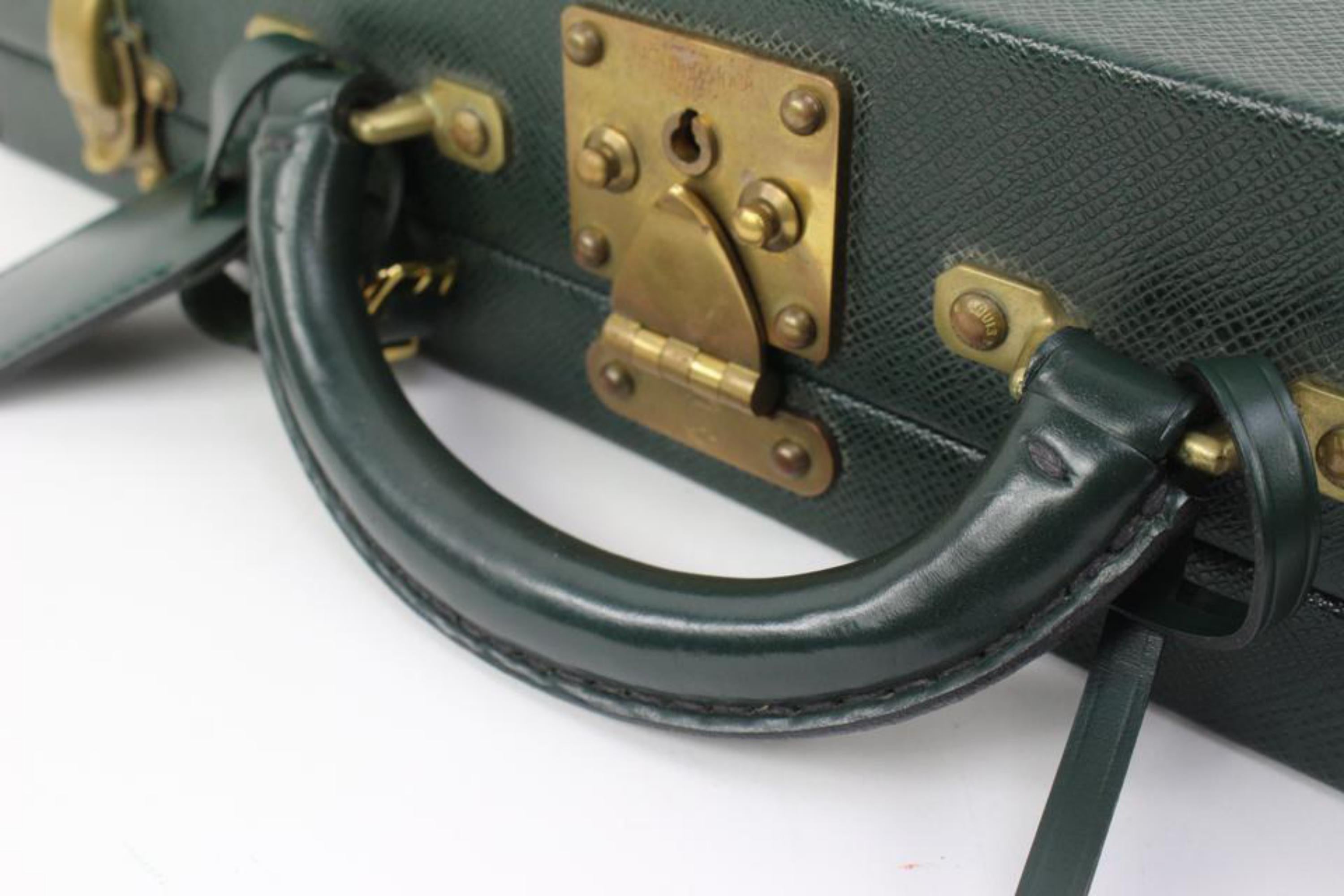 Black Louis Vuitton Green Taiga Diplomat Briefcase Hard Trunk 89lk323s