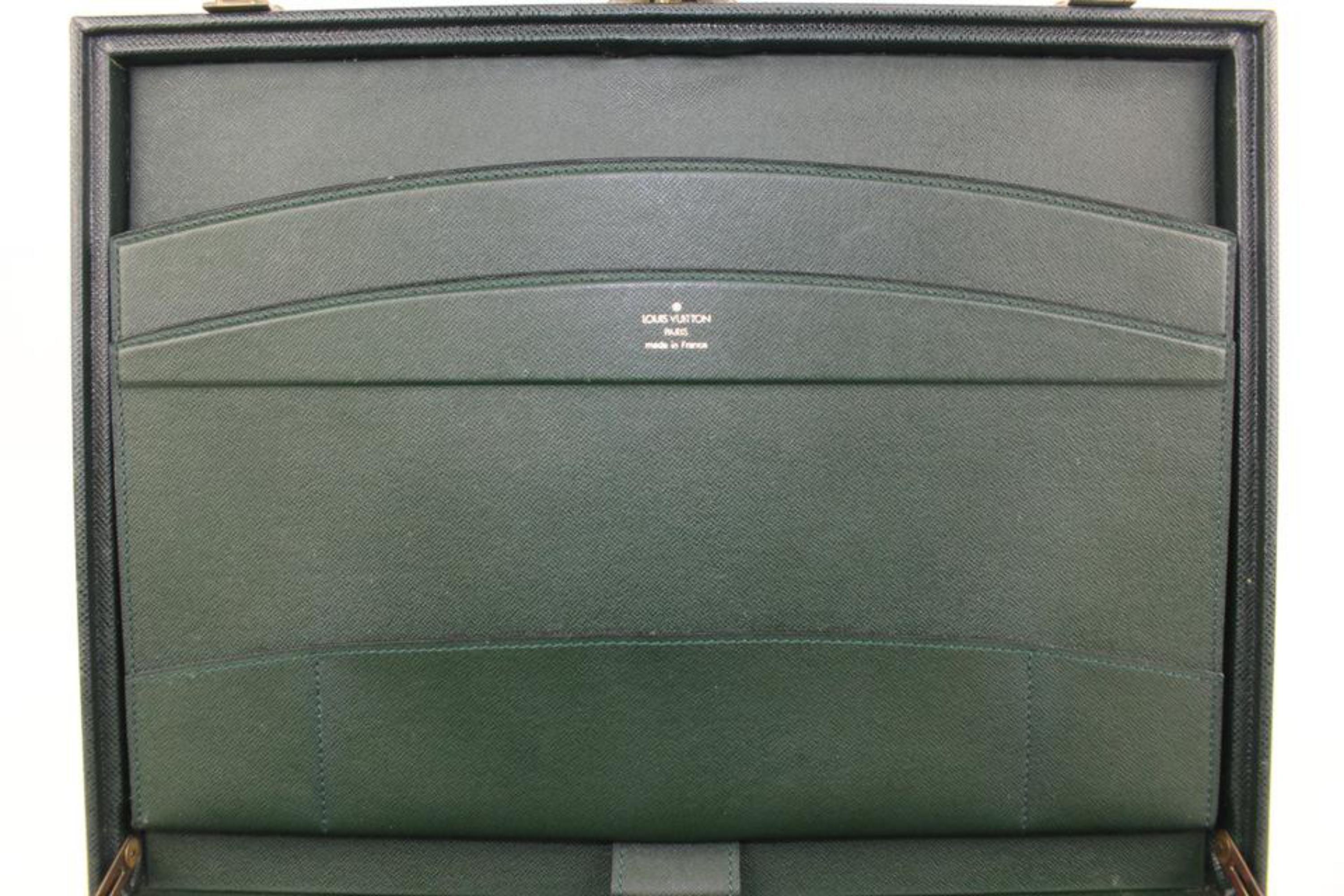 Louis Vuitton Green Taiga Diplomat Briefcase Hard Trunk 89lk323s 1