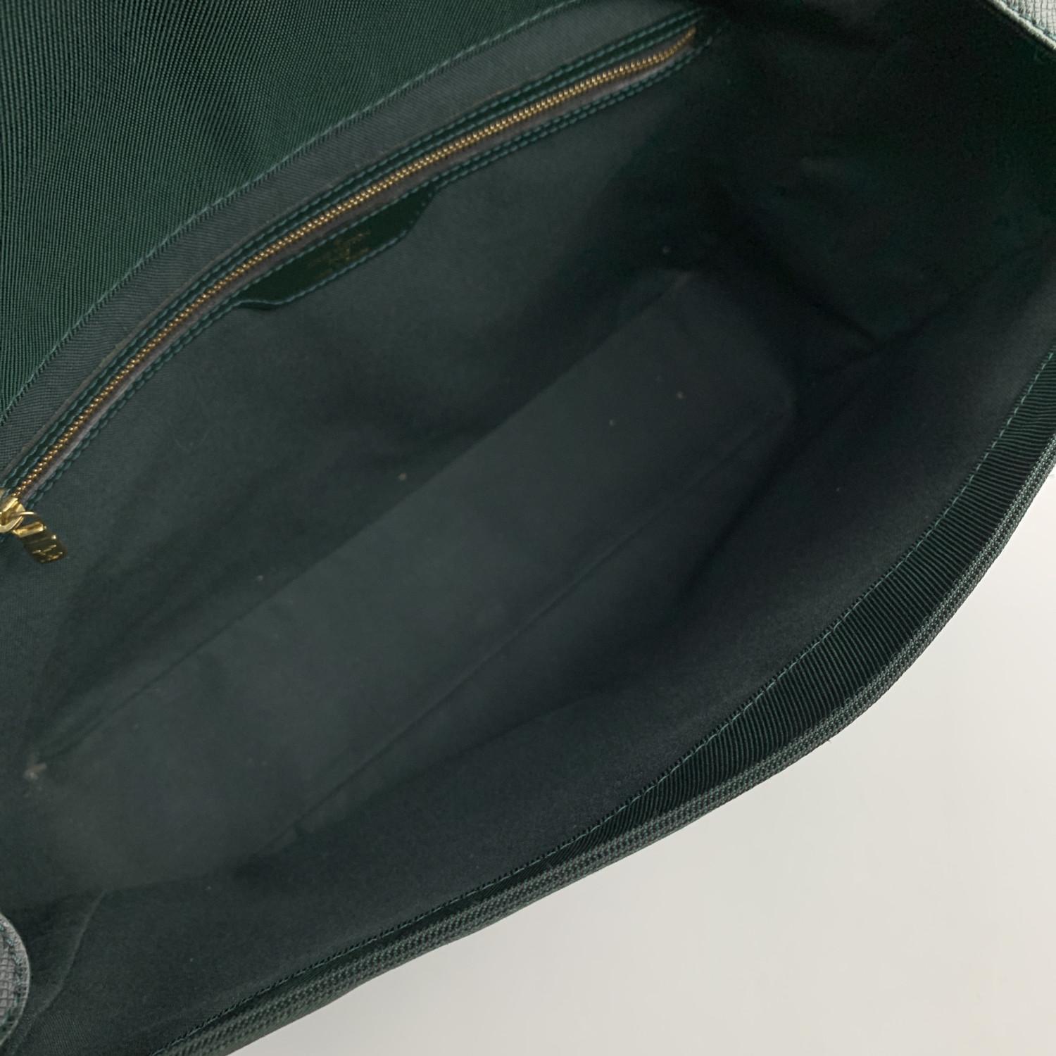 Louis Vuitton Grün Taiga Lather Dersou Crossbody Messenger Bag 2