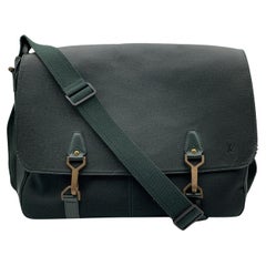 Louis Vuitton Green Taiga Lather Dersou Crossbody Messenger Bag
